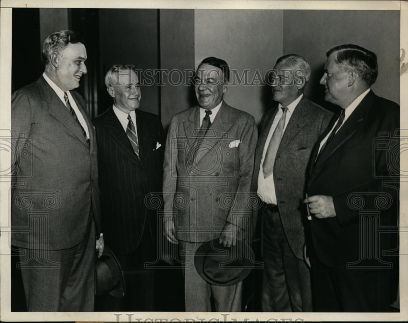 Load image into Gallery viewer, 1933 Press Photo Gen Hugh Johnson &amp; Coal Men to Attend NRA Meeting - nep09909
