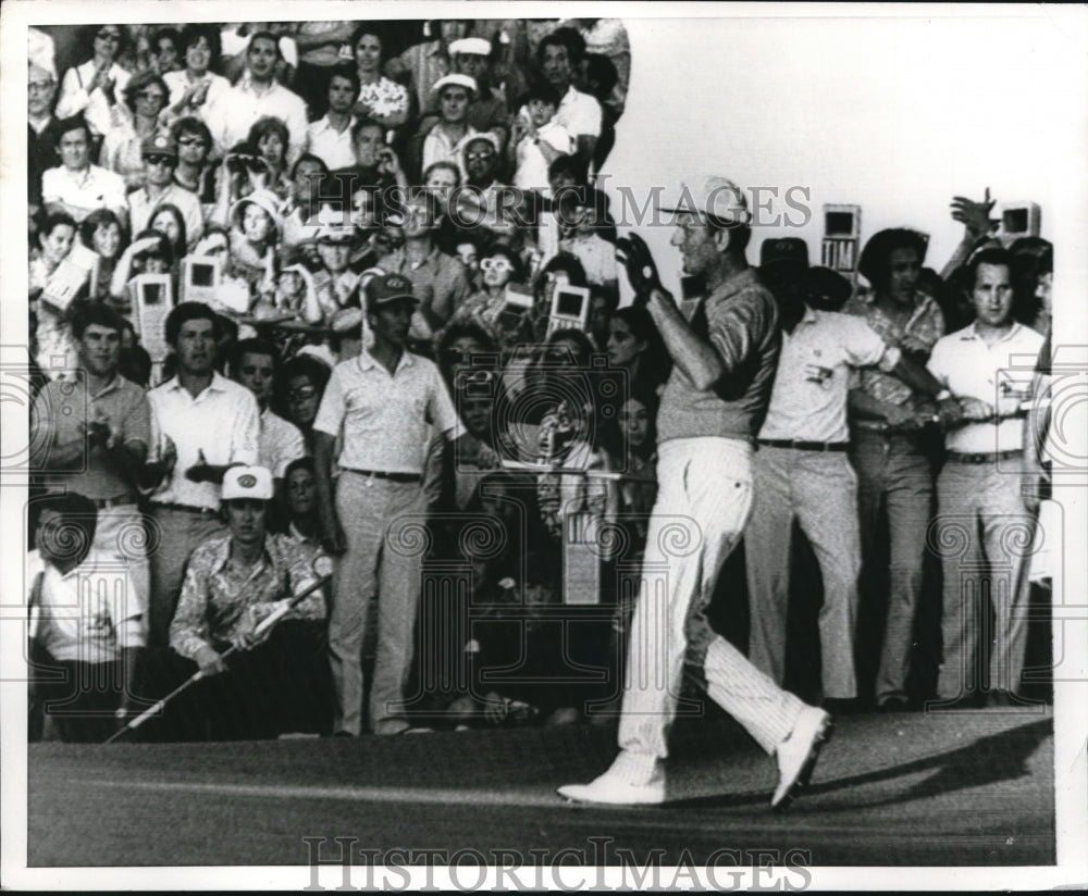 1970 Press Photo Buenos Aires Roberto de Vincenzo at World Golf tournament- Historic Images