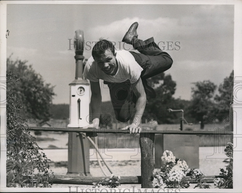 1939 Press Photo Carmel NY Lou Ambers in training for title bout vs H Armstrong- Historic Images