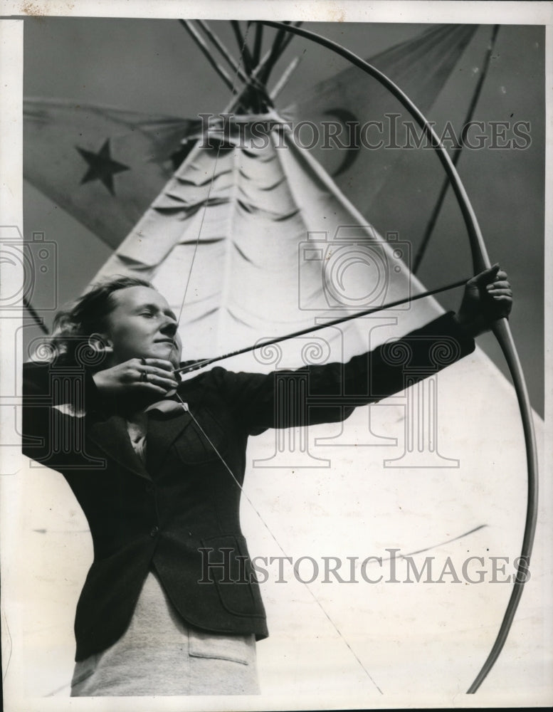 1938 Press Photo San Francisco Jean Tenny in 58th Annual Archery tourny- Historic Images