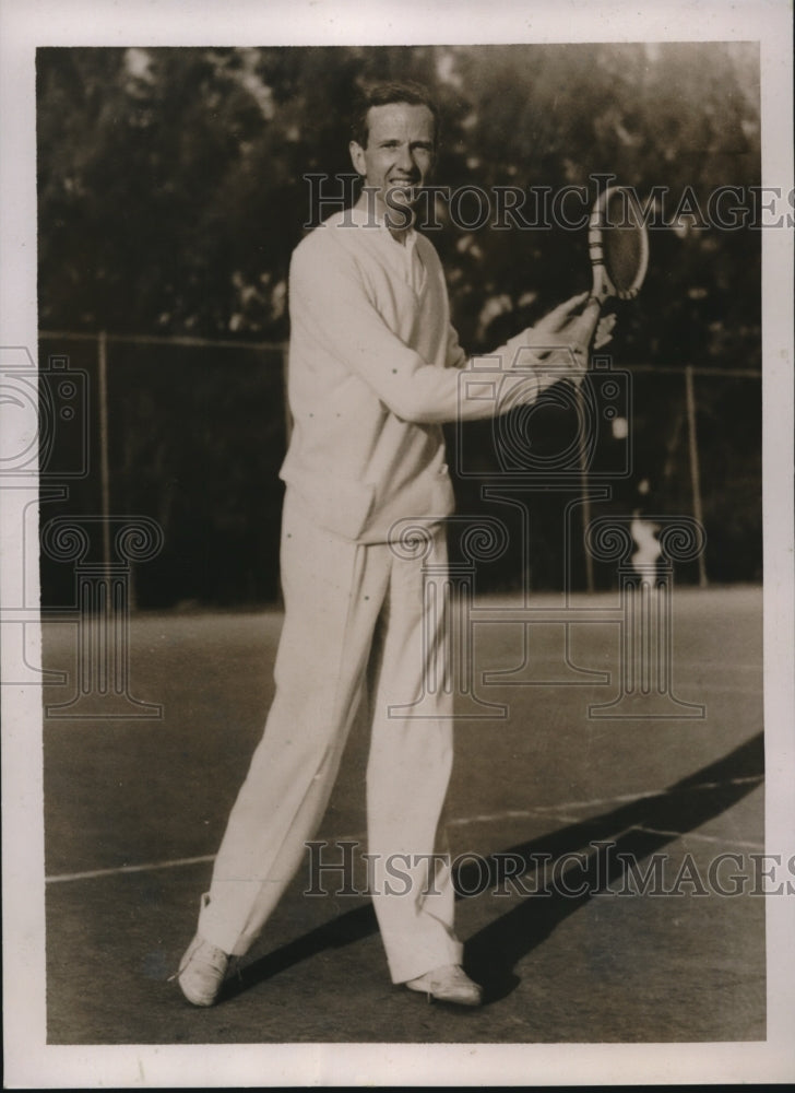 1936 Press Photo Waldeman von Zedtwitz bridge player at tennis - nes25443- Historic Images