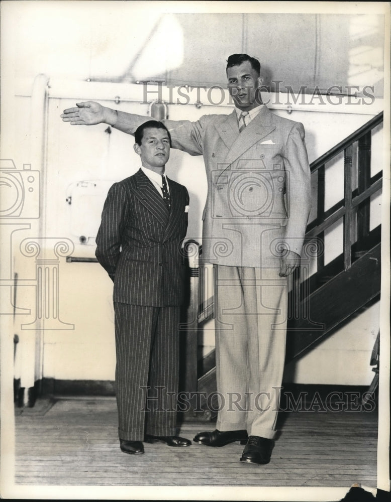 1936 Press Photo Boxers Jack Kid Berg & Leon Ketchell in NYC - nes25724- Historic Images