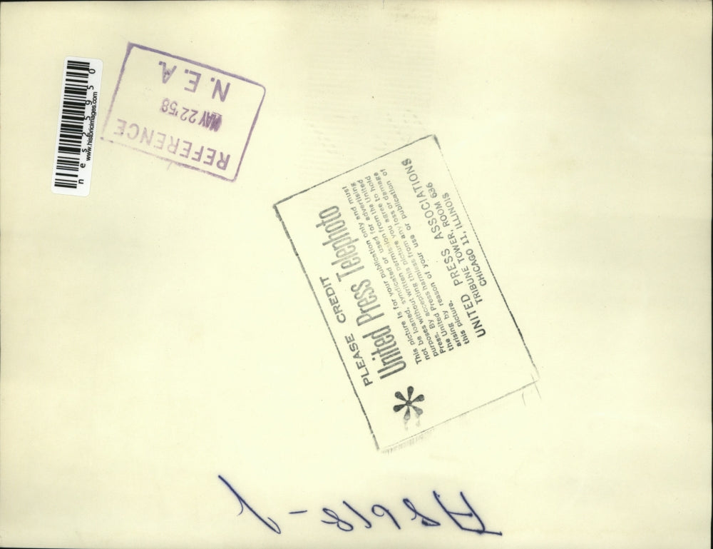 1958 Press Photo Jamaica NY B Boland on Oh Johnny vs Admiral Vee - nes25950