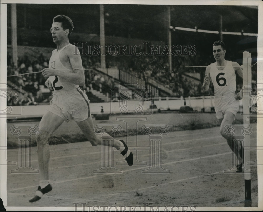 1938 Press Photo London Internation track Chuck Fenske, DB Pell in the mile- Historic Images