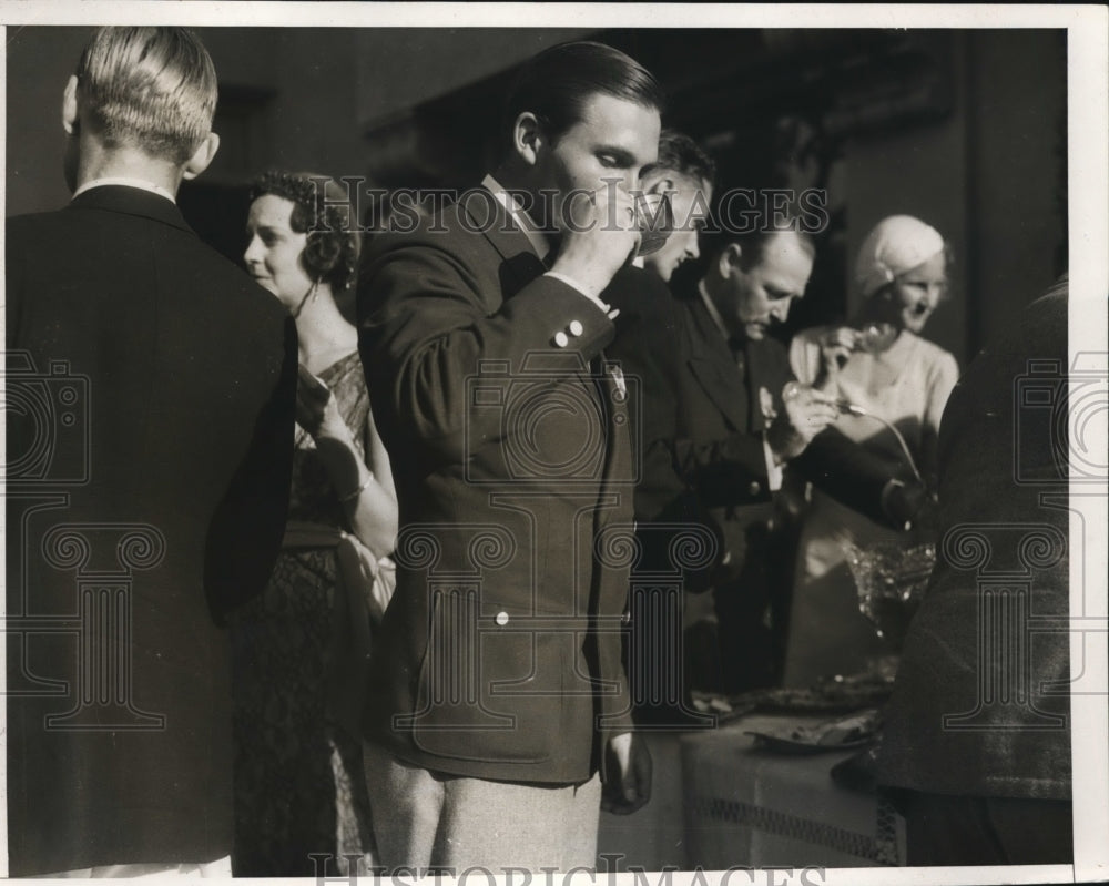 1932 Press Photo Arthur Jonath German athlete in Calif - nes26681- Historic Images