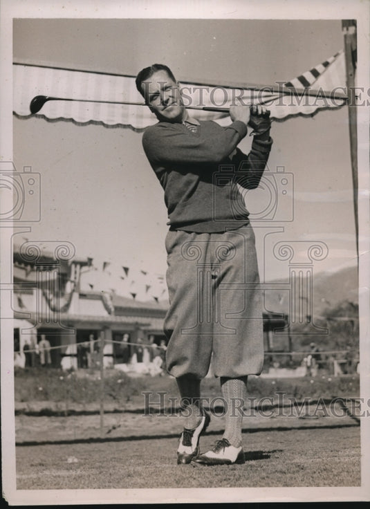 1937 Press Photo Johnny Dawson at LA Calif Golf Open - nes26752- Historic Images