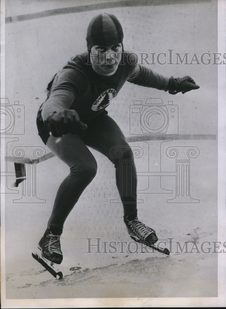 1935 Press Photo Marvin Swanson wins 5 mile skate race at Oconomowoc wis- Historic Images