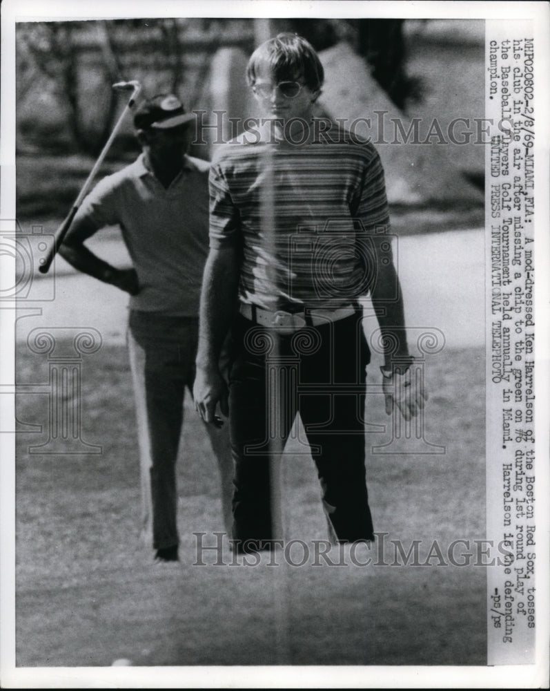 1969 Press Photo Miami Fla Ken Harrelson of Red Sox at Baseball players golf- Historic Images