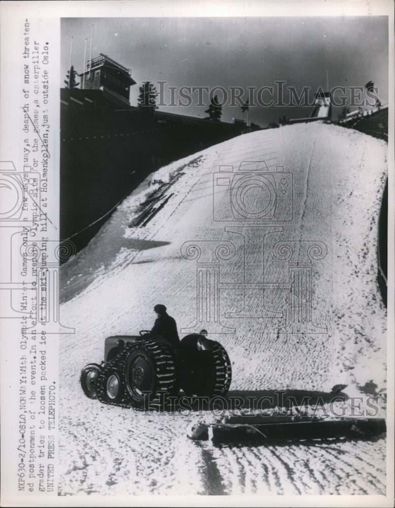 1952 Press Photo Oslo Norway prep for Olympic winter games at ski jumps- Historic Images