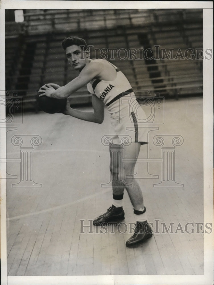 1931 Press Photo Edwin Mazo at first basketball practice - nes28763- Historic Images