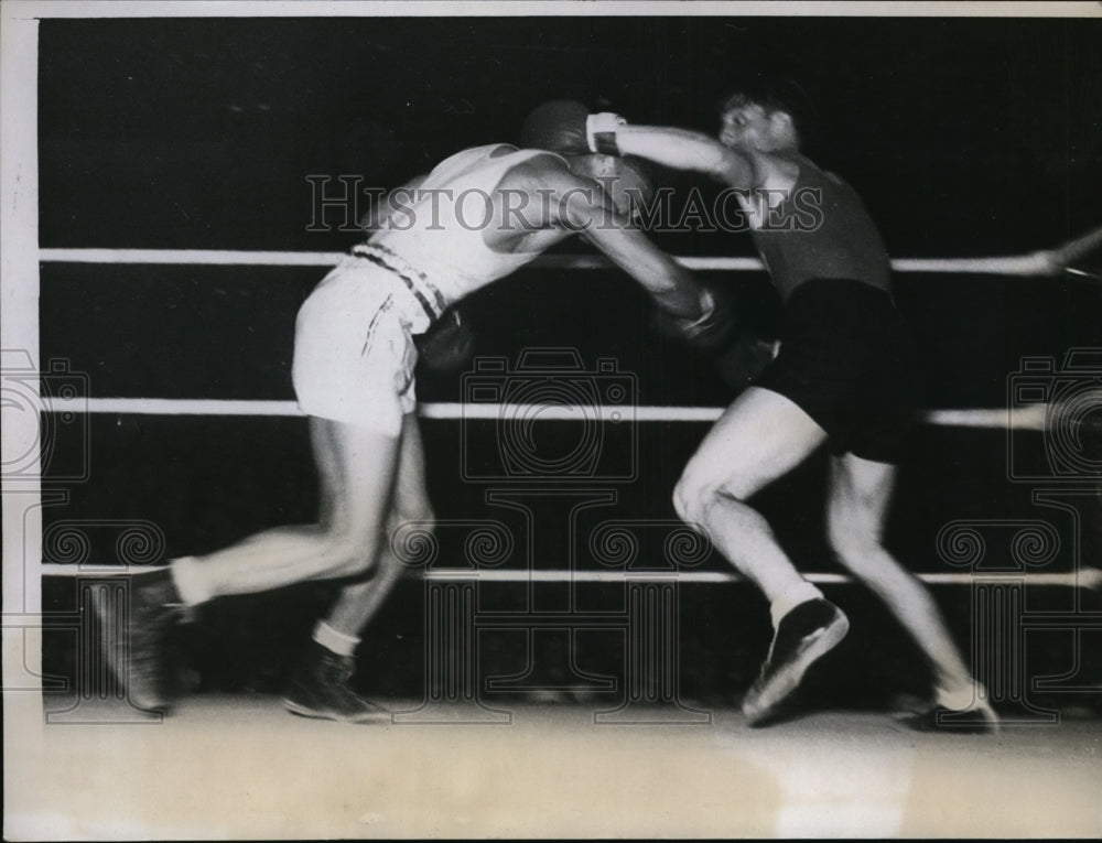 1935 Press Photo Chicago Lorenzo Lomings vs Arlado Montanarisin in Golden Glove- Historic Images