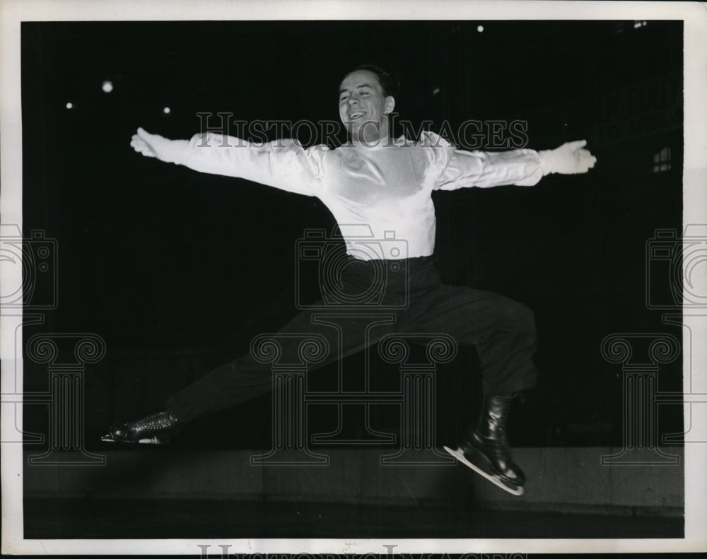 1938 Press Photo NYC World champion figure skater Felix Kaspar at workout- Historic Images