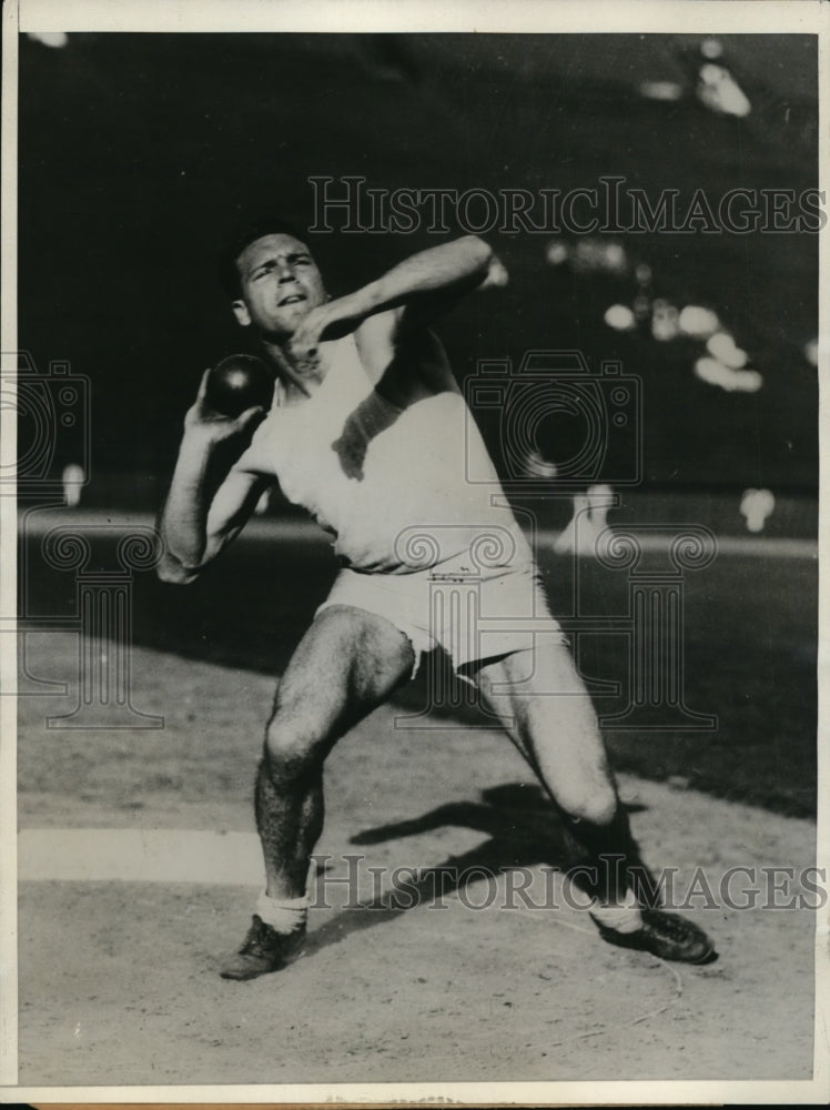 1931 Press Photo Stanford sophmore HEnri Laborde at the shot put - nes29616- Historic Images