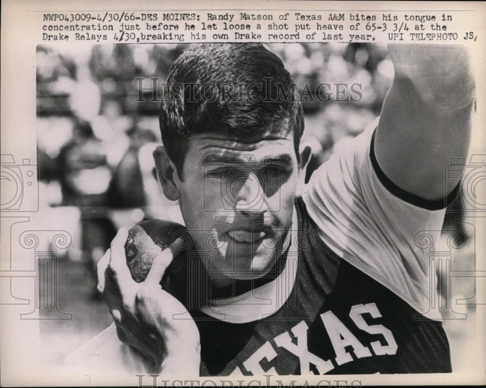 1966 Press Photo Des Moines Randy Matsdon Texas A&M at shotput - nes30025- Historic Images