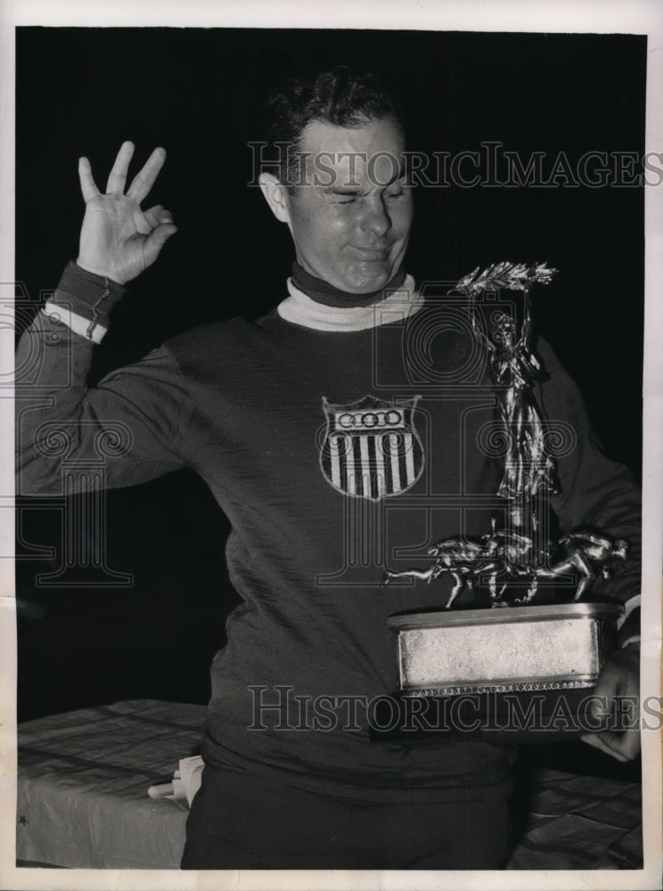 1949 Press Photo Olympic skater Ray Blum wins Silver Skates Finals - nes30807- Historic Images