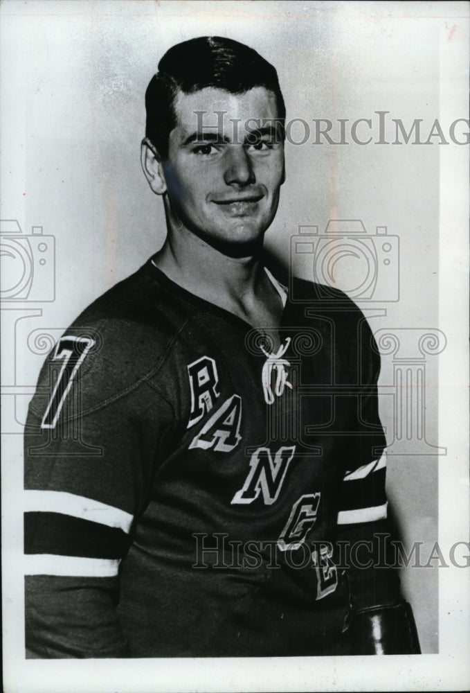 1965 Press Photo Rod Gilbert of New York Rangers - nes30843- Historic Images