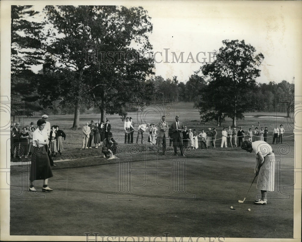 1936 Press Photo Pam Parton putts on 16th green in semi final round - nes32180- Historic Images