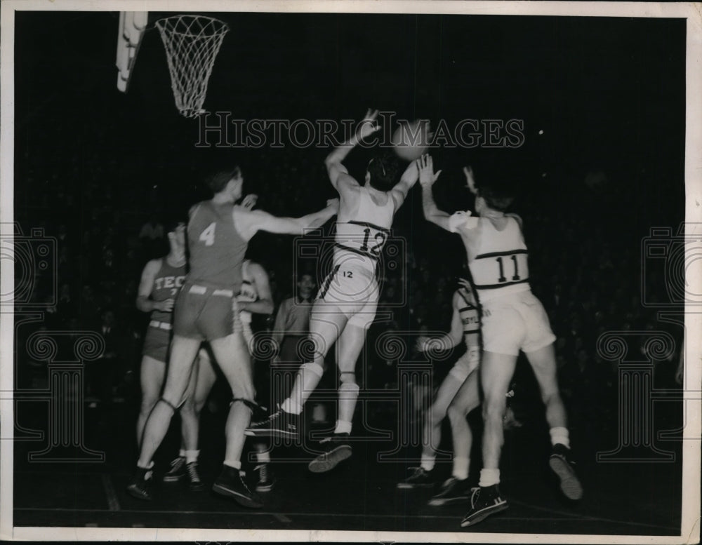 1937 Press Photo Ga Tech basketball Jones vs Murry, Barrett of Penn Univ- Historic Images