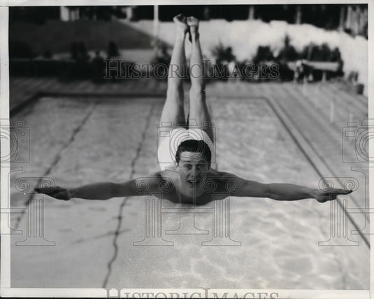 1934 Press Photo Frank Kurtz National champion diver at USC - nes32324- Historic Images