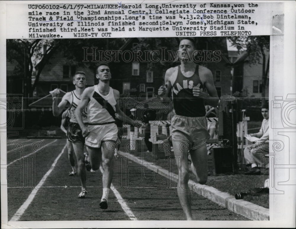 1957 Press Photo Harold Long wins mile race in track & field championships- Historic Images