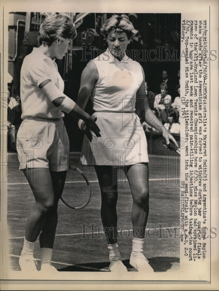 1964 Press Photo London Margaret Smith vs Norma Baylon in Lawn tennis- Historic Images