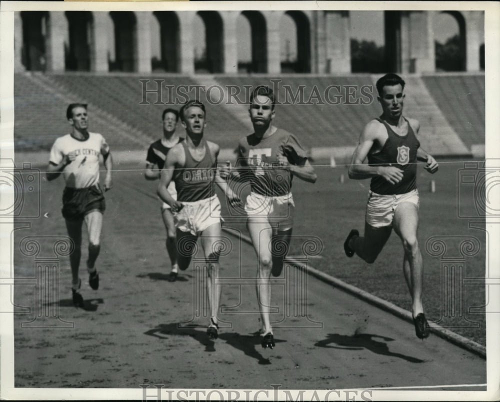 1939 Press Photo 440 yard dash Ed Miller, Charles Belcher, H Howells - nes33082- Historic Images