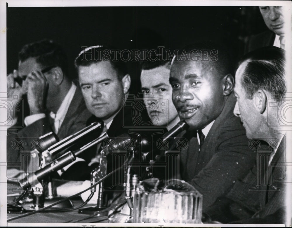 1962 Press Photo Chicago Tom Bolan Pres of Championship Sports - nes33384- Historic Images