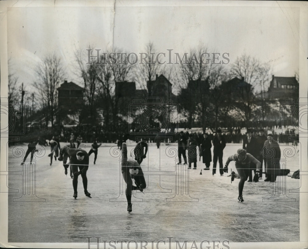 1936 Press Photo Selbert Lamb. Leo Freisinski, Allan Potts speed skate NY- Historic Images