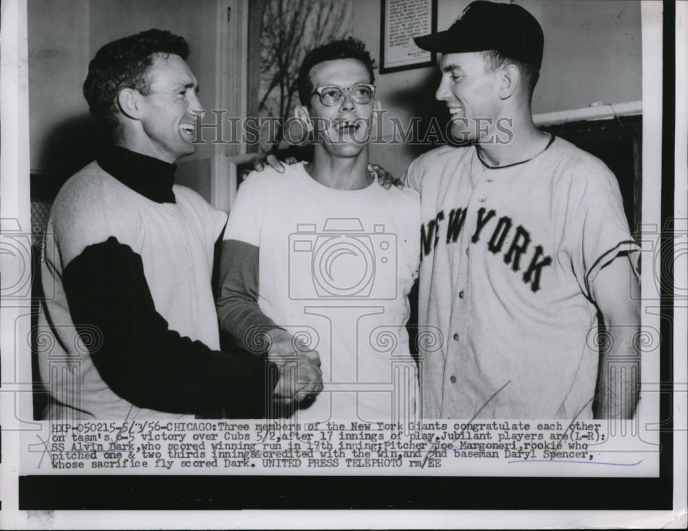 1956 Press Photo Giants Alvin Dark Joe Mangoneri Daryl Spencer celebrate win- Historic Images