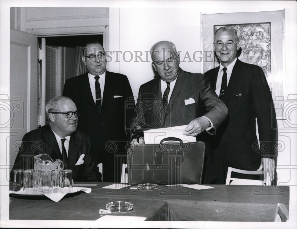 1961 Press Photo National Baseball League officials meet in Chicago - nes33862- Historic Images