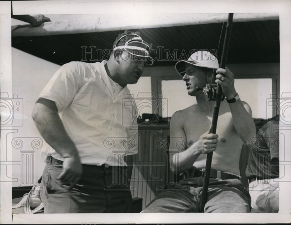 1937 Press Photo Yankee pitchers Walter Brown, Monte Pearson fishing - nes34088- Historic Images