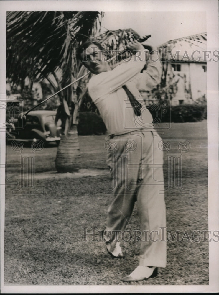 1936 Press Photo Tony Manero at 13th Miami Open golf in Florida - nes34252- Historic Images