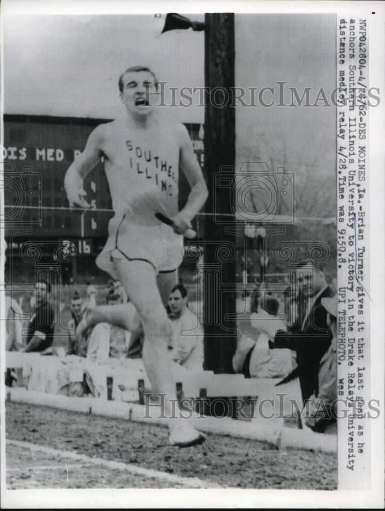 1962 Press Photo Brian Turner anchor Southern Ill. Univ distance medley relays- Historic Images