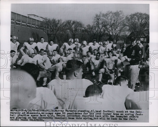 1955 Press Photo Murray Warmath football U of Minnesota & team candidates- Historic Images