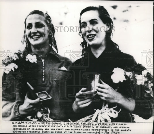 1952 Press Photo Katalin Szoke & Johanna Termuelen & Olympic medals - nes34882- Historic Images