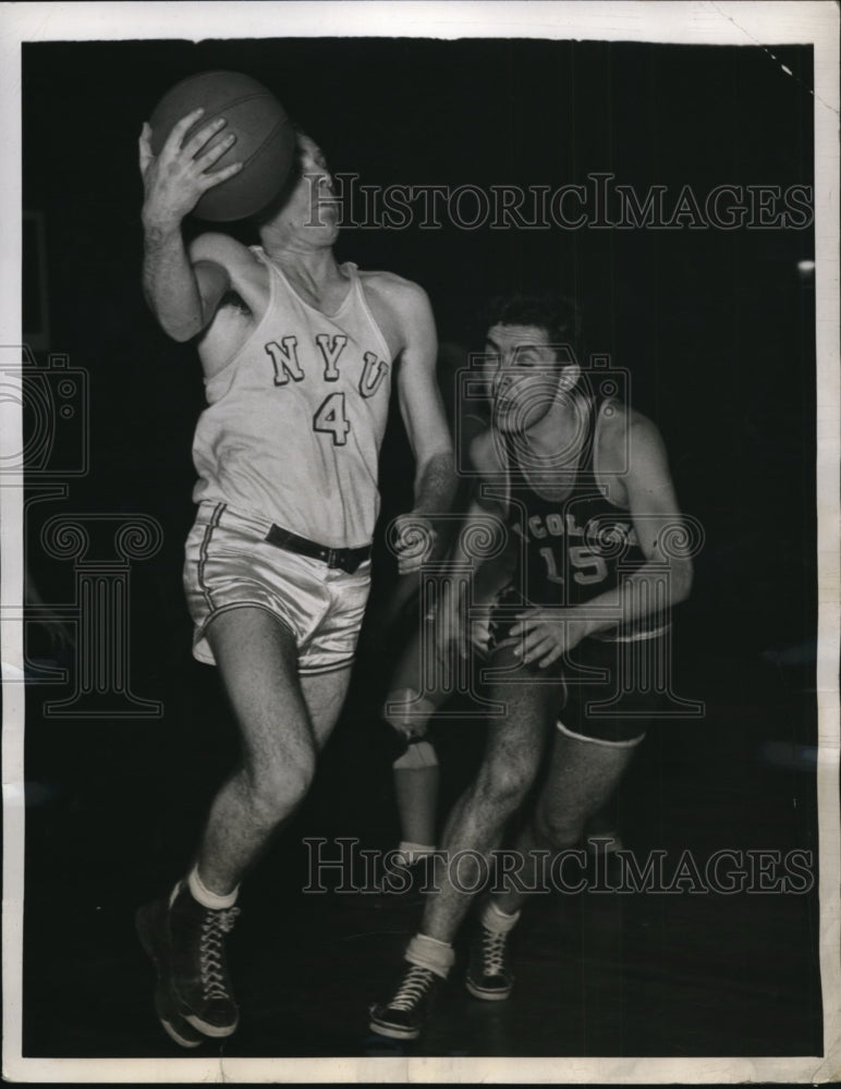 1944 Press Photo Howard Sarath of NYU vs Sid Trubowitz of City College- Historic Images