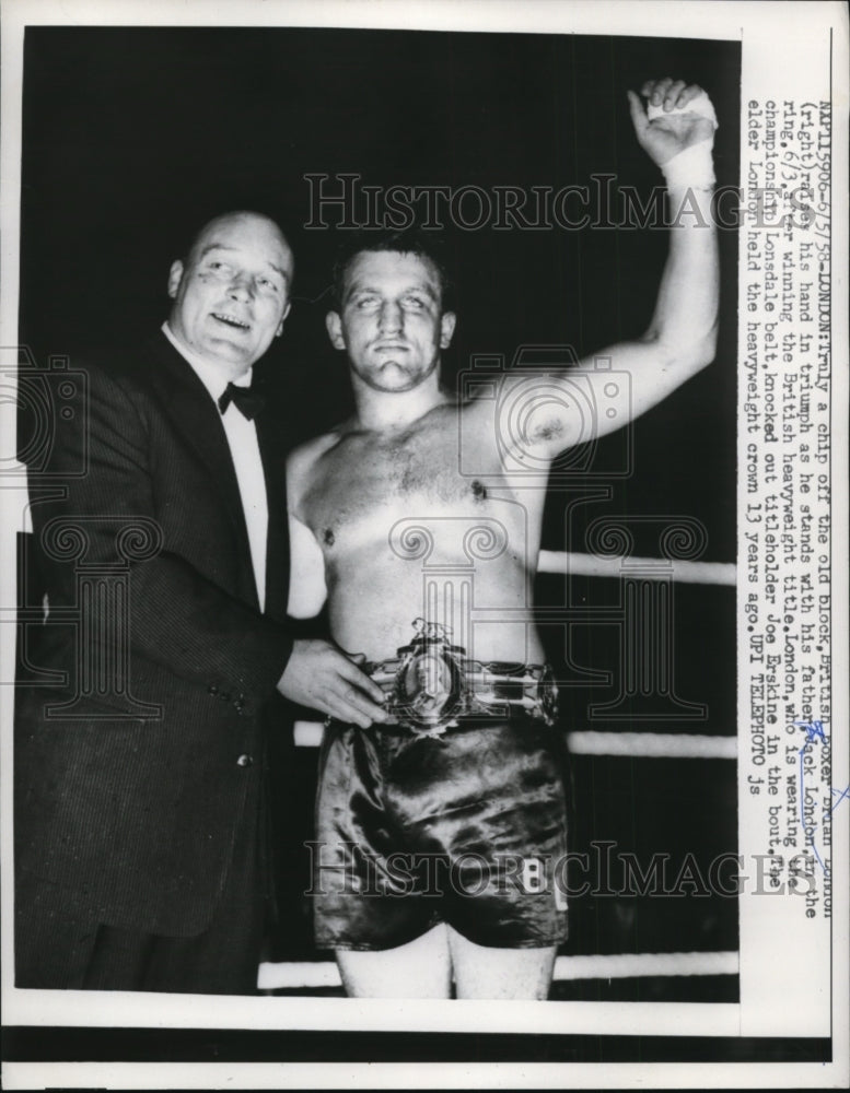 1958 Press Photo British heavyweight champ Brian London & dad Jack London- Historic Images