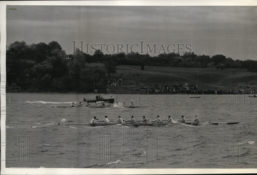 1941 Press Photo Harvard crew defeated by Navy on Severn River Annapolis- Historic Images