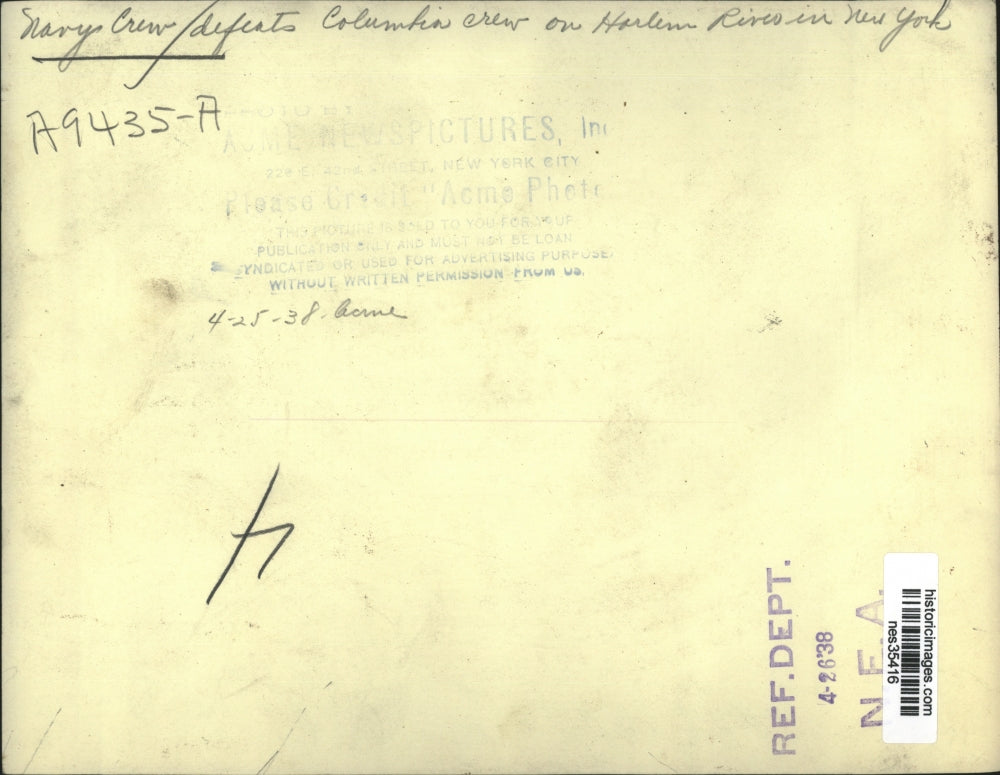 1938 Press Photo Navy crew beats Columbia on the Harlem River in NYC - nes35416