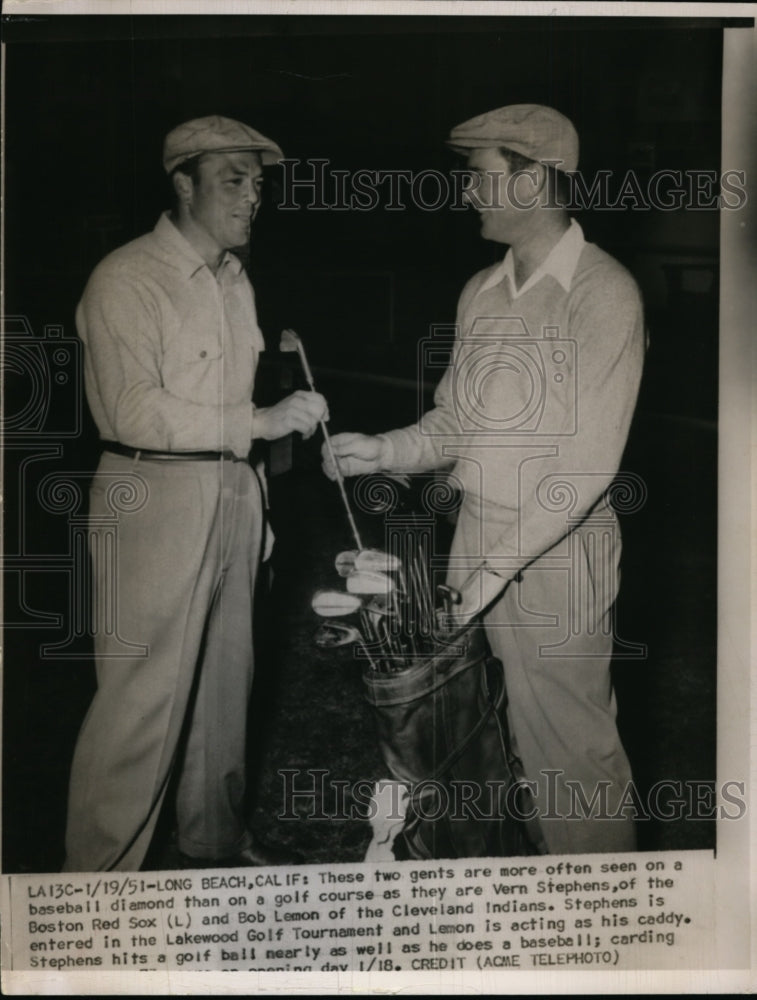 1951 Press Photo Red Sox Vern Stephens &amp; Indians Bob Lemon golfing in Calif- Historic Images