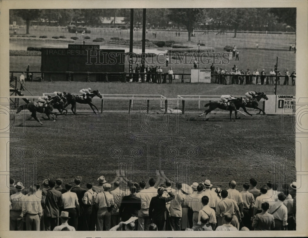 1938 Press Photo Oneida, Sure Offm Bang, Sweet Patrice, Wise Shine at Saratoga- Historic Images