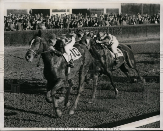 1938 Press Photo G Seabo on Usin wins 4th race at Bowie track - nes38734- Historic Images
