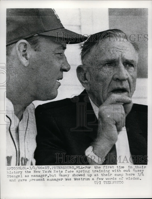 1966 Press Photo Mets manager Wes Westrum & ex manager Casey Stengel in Fla- Historic Images