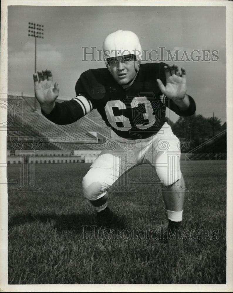 1952 Press Photo Jim Schenk of Kentucky football team - nes38890 - nes38890- Historic Images