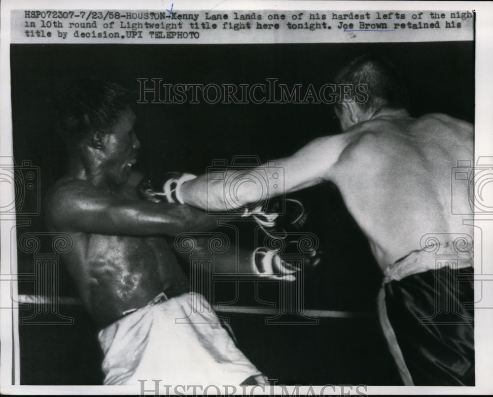 1958 Press Photo Kenny Lanes vs Joe Brown at Houston Texas bout - nes39189- Historic Images