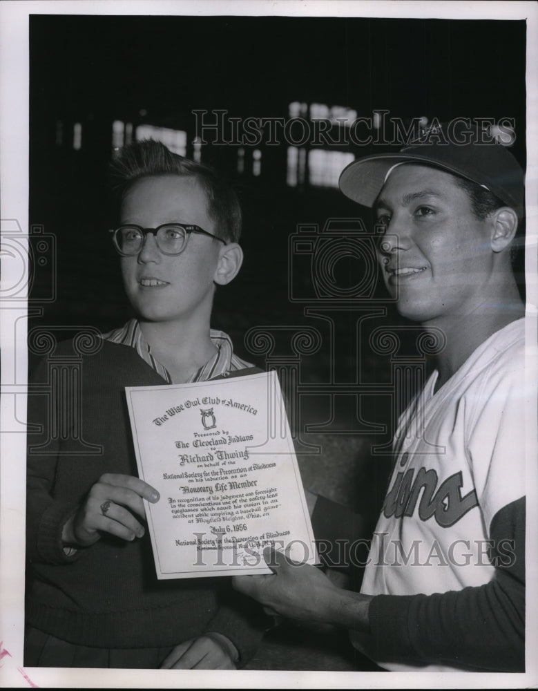 1956 Press Photo Richard Thwing &amp; Bobby Avila of Cleveland Indians - nes39376- Historic Images