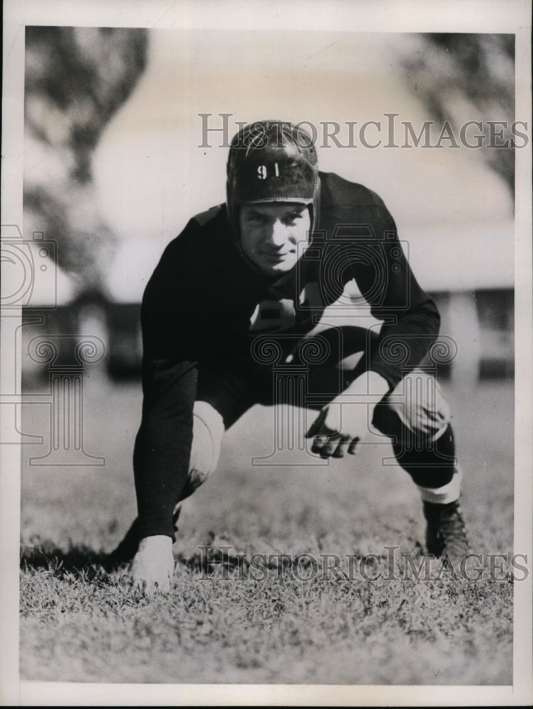 1937 Press Photo Lucien C Powell Jr Navy football captain in action - nes39844- Historic Images