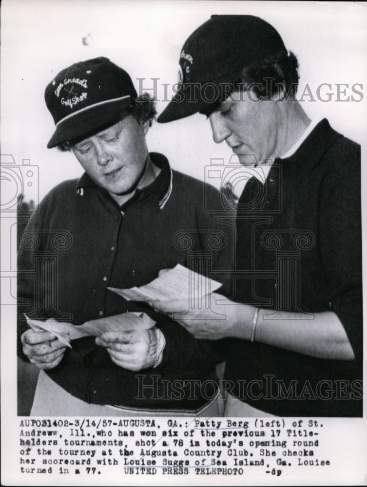 1957 Press Photo Patty Berg &amp; Louise Suggs at Auguata Georgia golf - nes39911- Historic Images