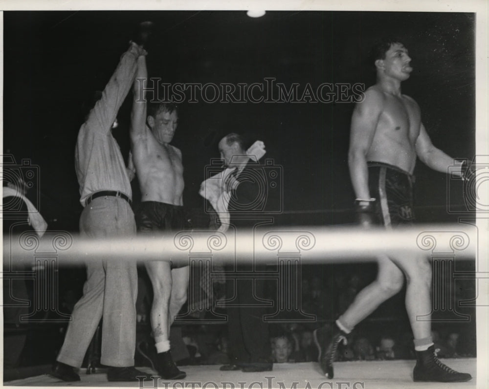 1939 Press Photo Ref Charley Randolph declases Jack Roper win vs Junior Munseli- Historic Images