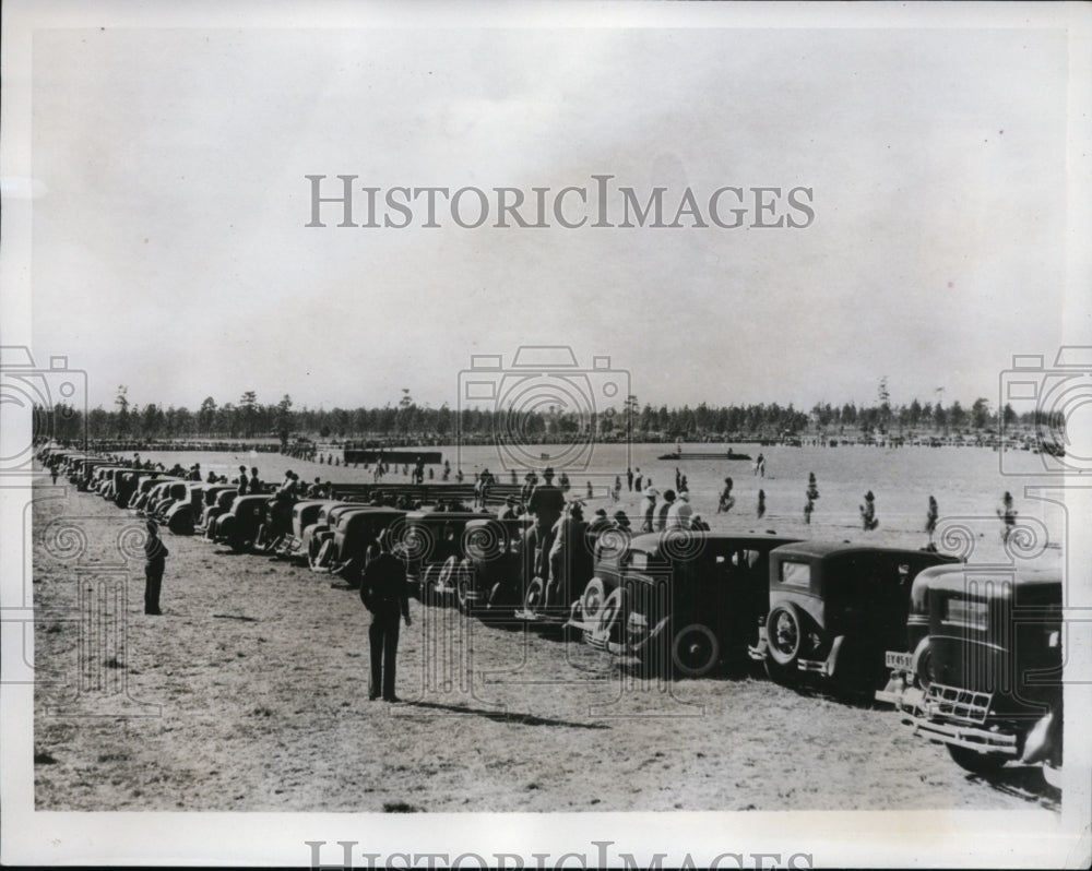 1935 Press Photo Spectators at Sandhill Steeplechase at Pinegurst NC - nes40103- Historic Images